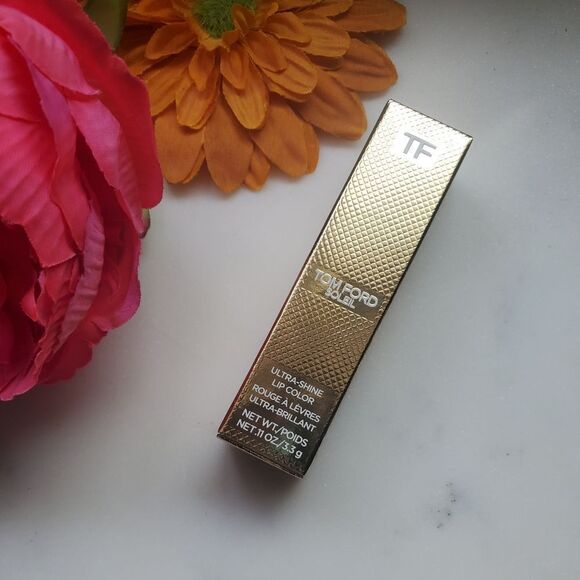 Tom Ford La Notte Ultra Shine Liptick 108 (Light Rose Pink, Pearl Finish) - Picture 11 of 16